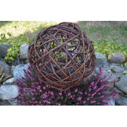 Zahradní proutěné koule 20 cm