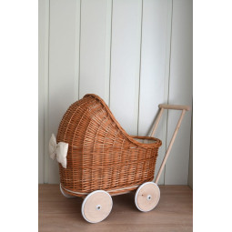 Kvalitní proutěné kočárky s...