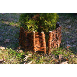 Zaoblená ratanová palisáda...