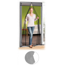 Černá síť proti hmyzu na...