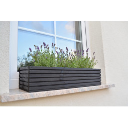 Květináče na okna ze dřeva...