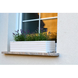 Romantický dřevěný květináč...