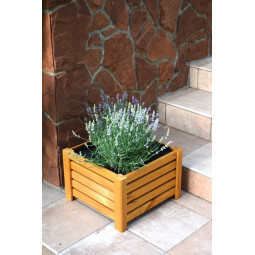 Jedinečný dřevěný květináč...