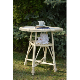 Oválný ratanový stůl v...