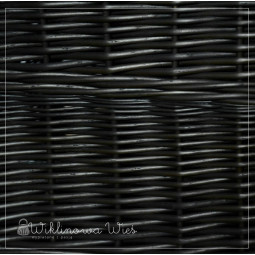 Elegantní proutěný koš ve...