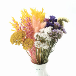 Krásná kytice sušených...