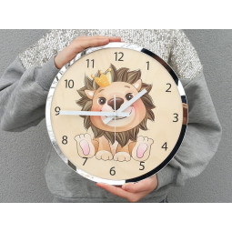 Dětské hodiny se lvím králem