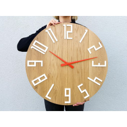 Velké dubové dřevěné hodiny...