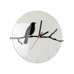 Klasické nástěnné hodiny...