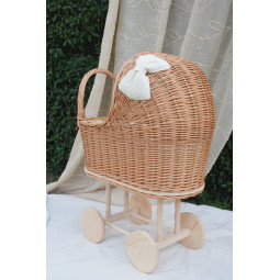 Dětské pletené kočárky s mašlí