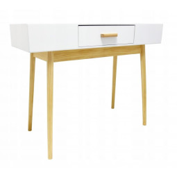 Stolek ve skandinávském...