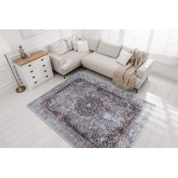 Vzorovaný koberec do...