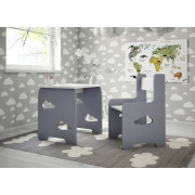 Sada moderních dětských židlí se stolem